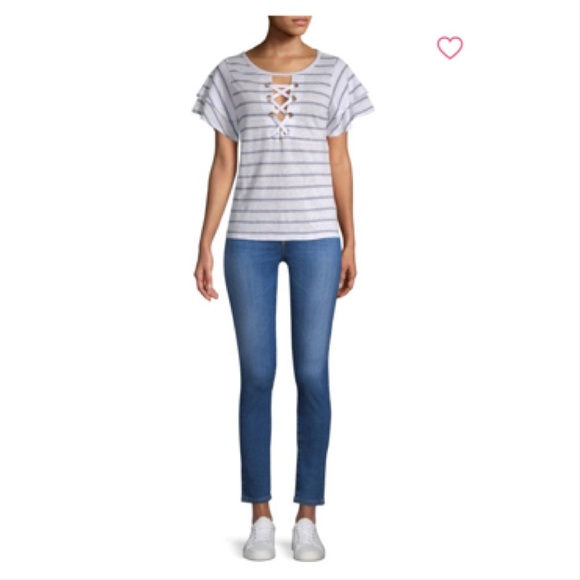 NWT Generation Love Kiki Lace up Tee - Picture 4 of 7